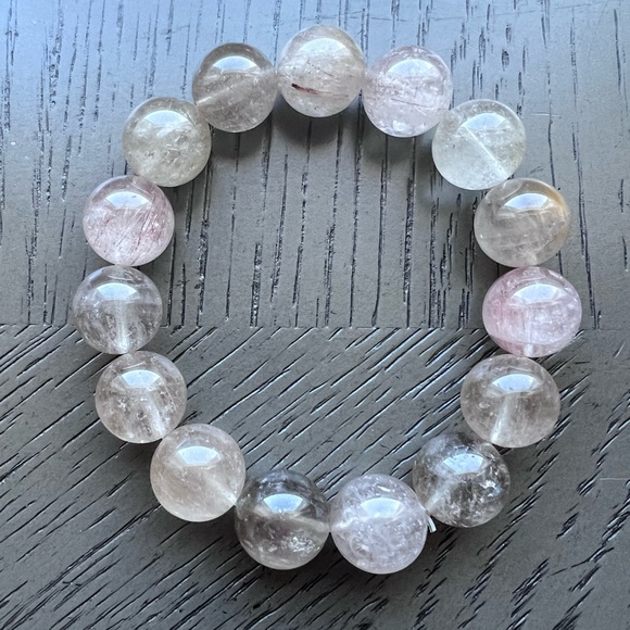 π π Smoky rabbit fur bracelet 14mm ππ - Picture 2 of 3